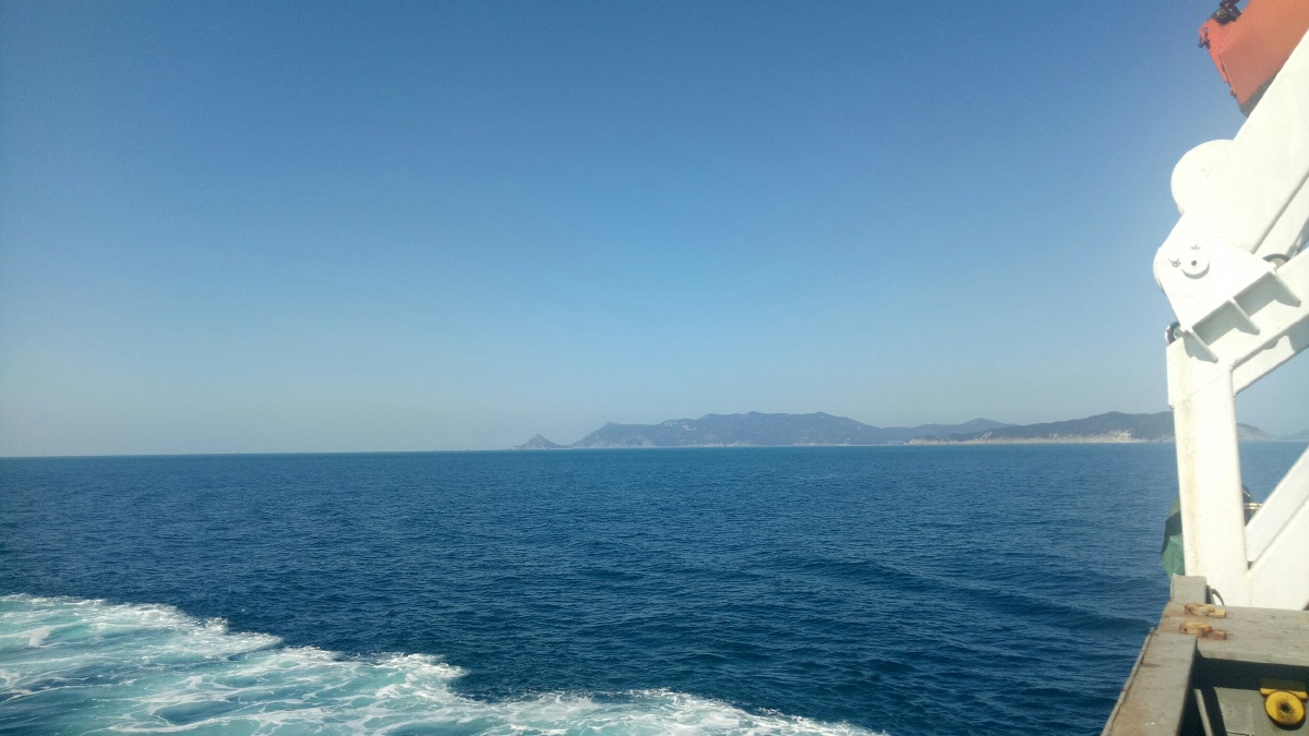 水沝淼? 深潭涟漪泛清波,海潮漫滩洲沙浊, 江湖