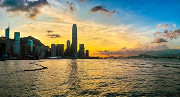 【香港维多利亚港】 摄影：卢清国   电话：13871108228     014