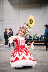 1345304