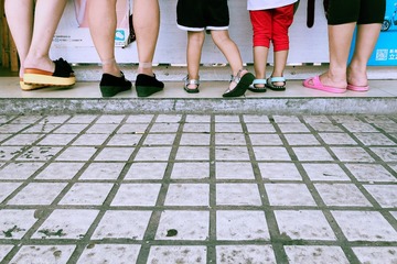 江南·妈妈和孩子们买冷饮·宁波柴桥
