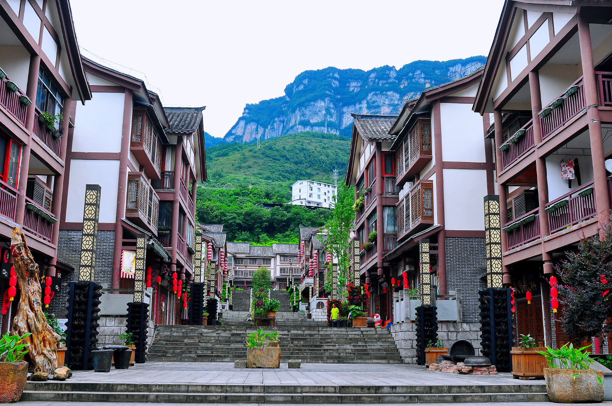 重庆武隆乌江峡谷的羊角古镇