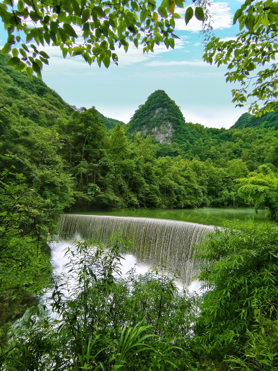 手机随拍多彩贵州行17卧龙潭瀑布小七孔风景区