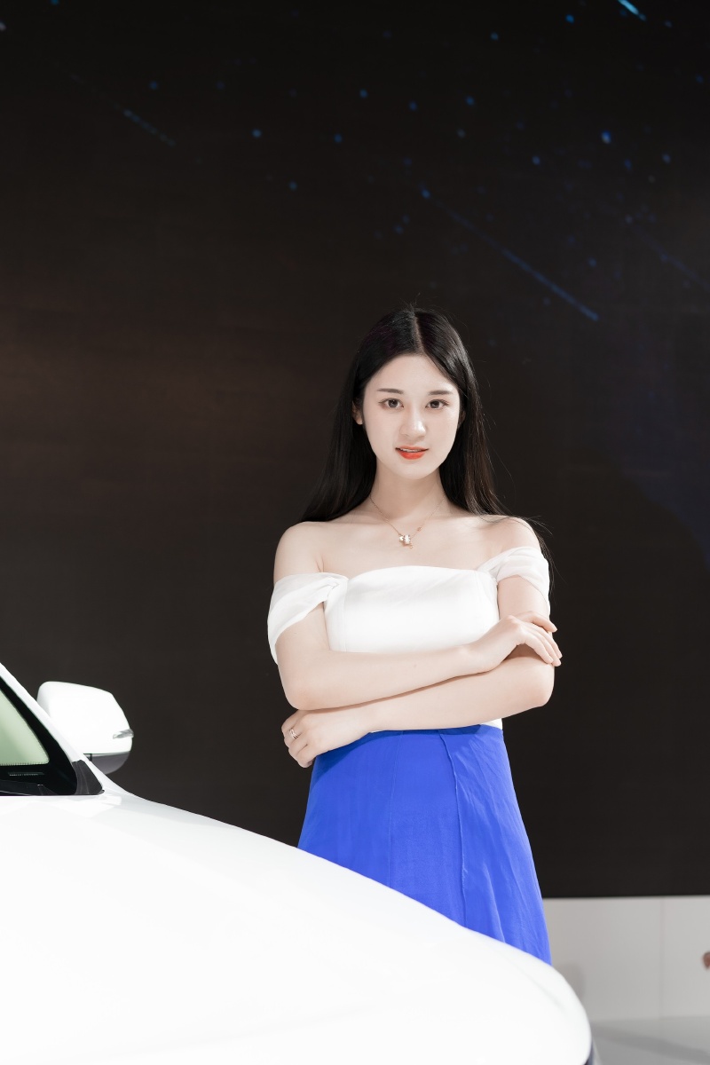 深圳会展中心深港澳车展模特照