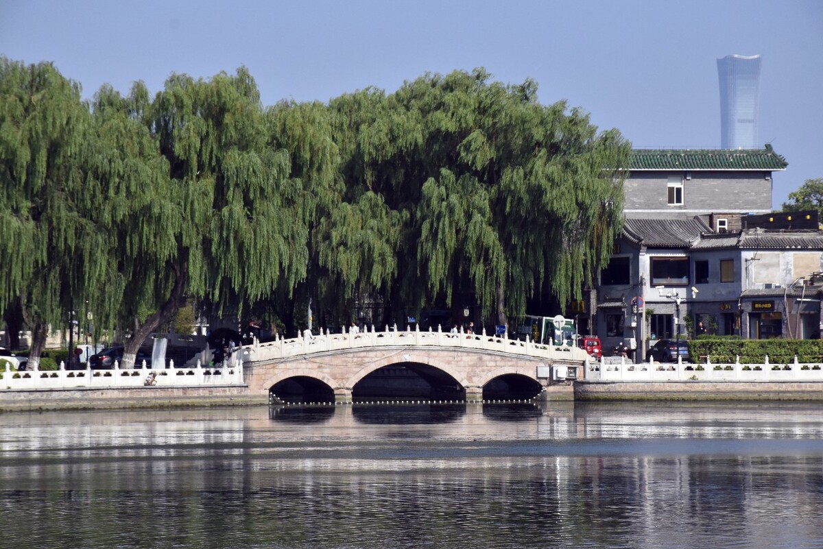 修车小憩<br />
