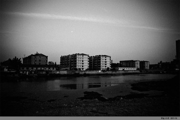 _1110605_熟悉的陌生.jpg
