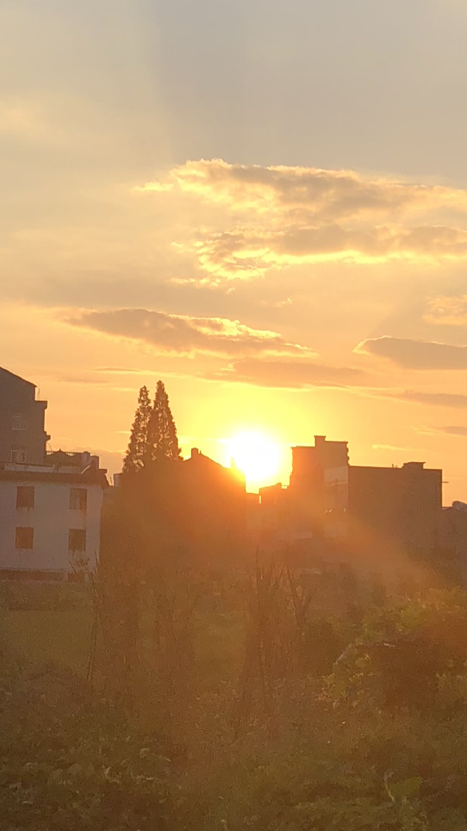 夕阳无限好 为何可惜. 黄昏的美 也可以很耀眼!
