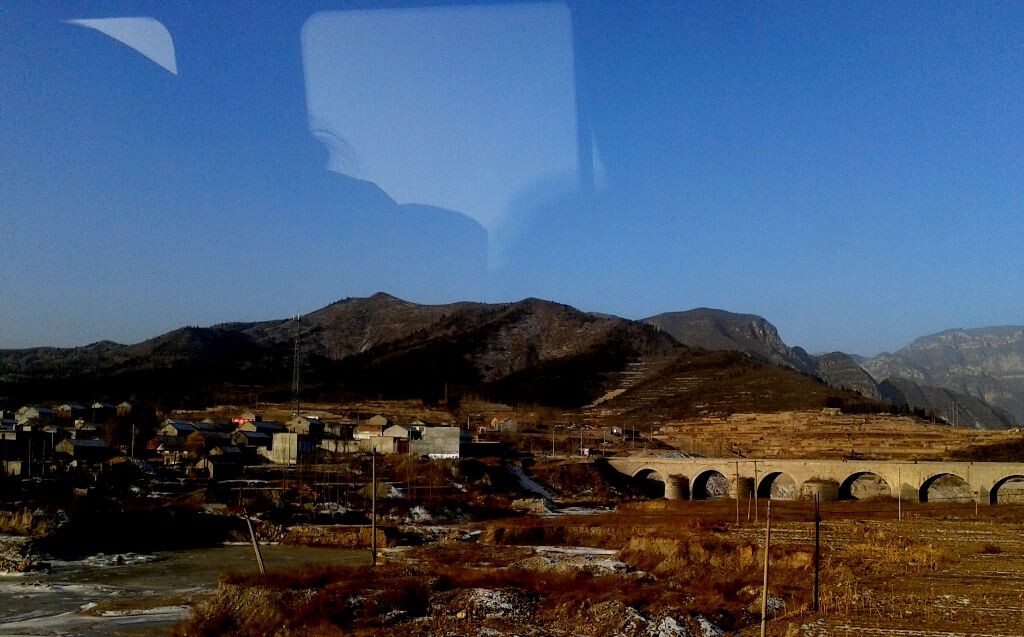 2013年从林县上路<br />
在2013第一天的阳光，自己从林县出发。