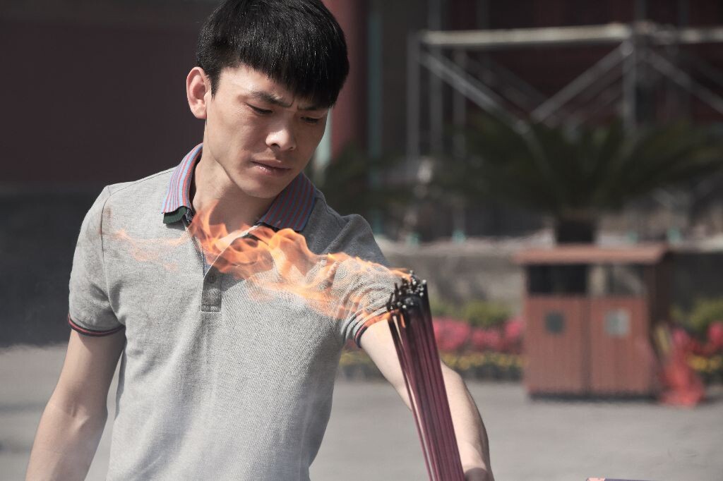 热血的青年，充满的斗志