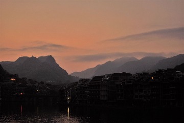 DSC_4399_20160727_9484 (3)朦胧晨曦