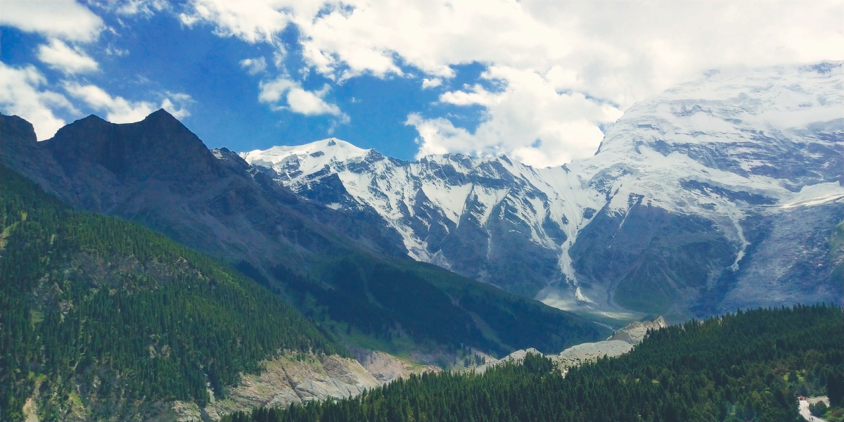 奥依塔克森林冰川公园