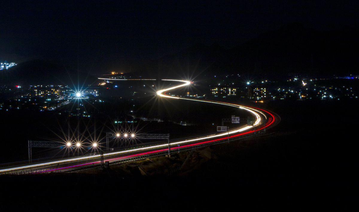 涞曲高速灵山大桥