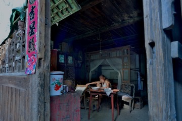 8CA50A99-58EF-4683-98F4-CBB4D9E9F15E/L0/001