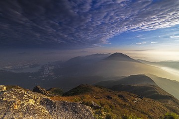 1072263