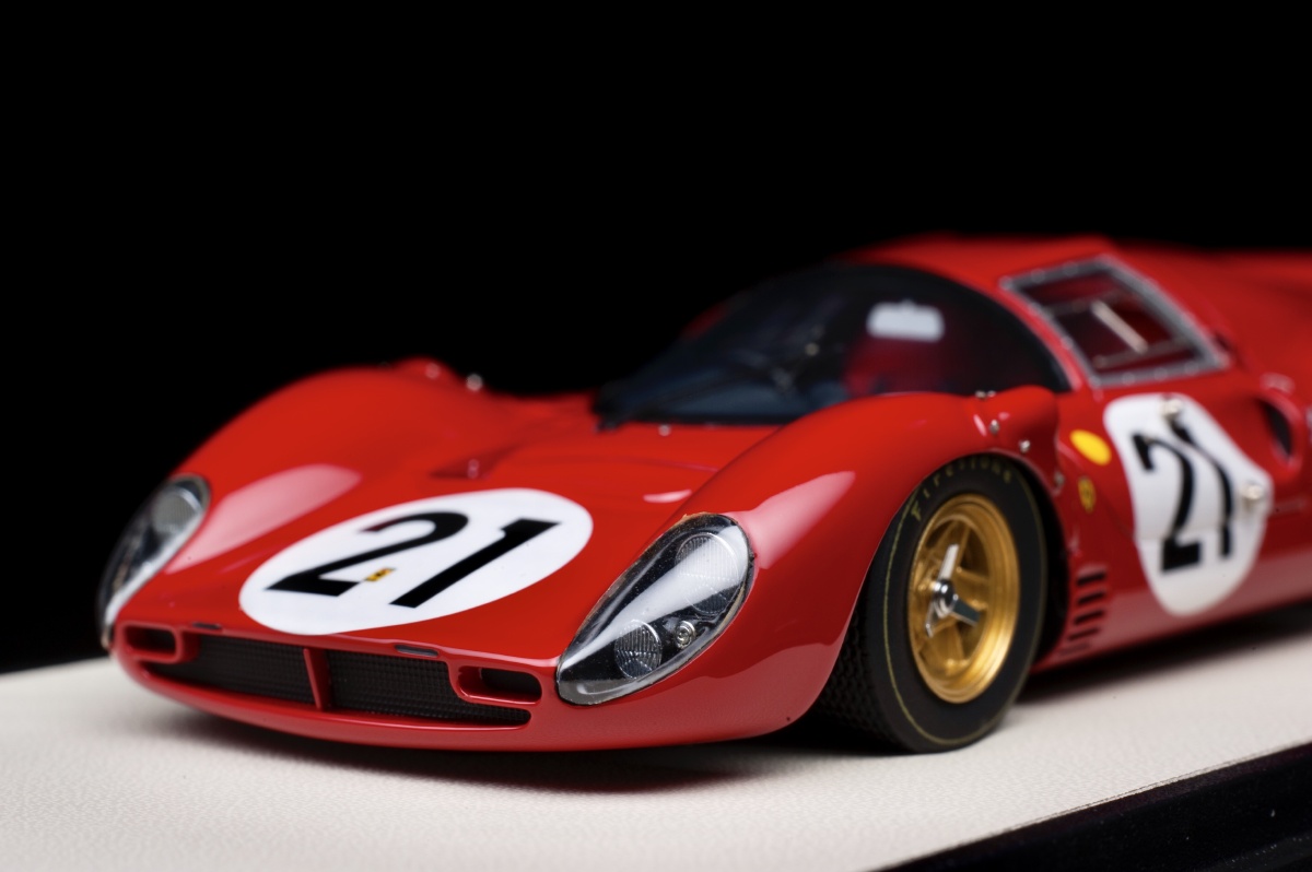 makeup出品的经典法拉利330p4号称是做工最好的马车之一