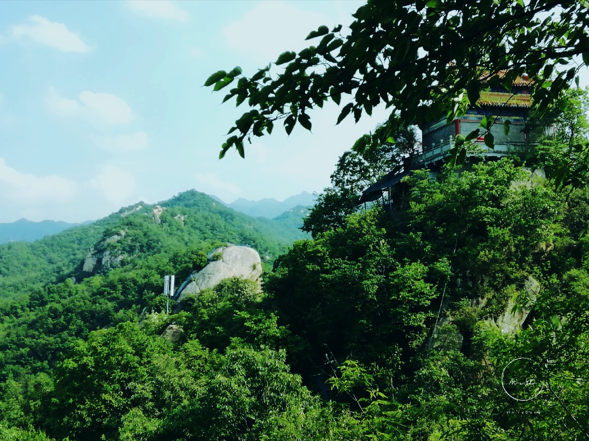 六羊山通天河景区