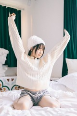 001