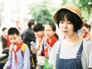 001
