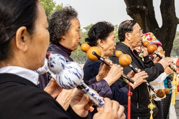 老有所乐
