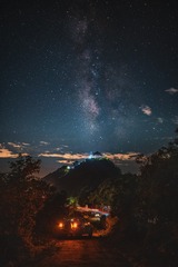 银瀑落宝鼎  星耀光明顶