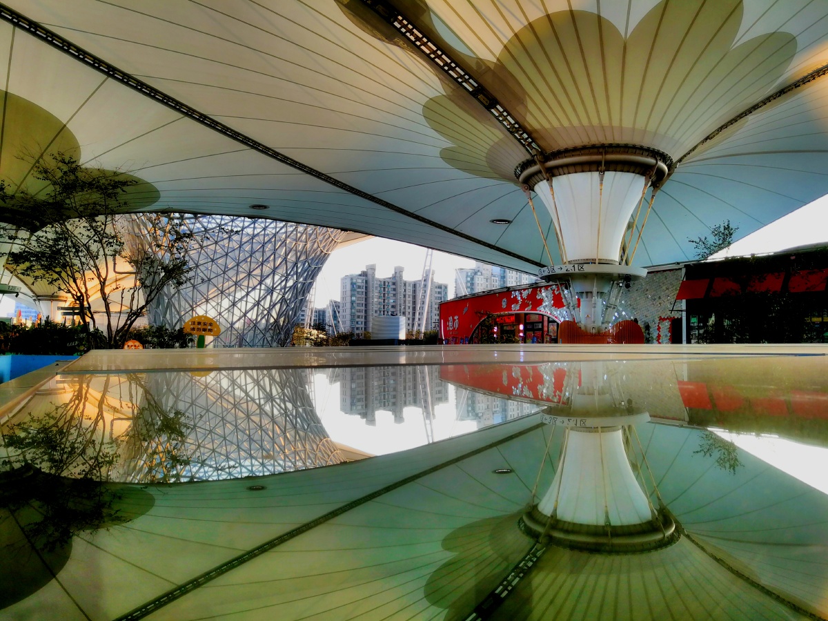 《阳光谷》上海世博源