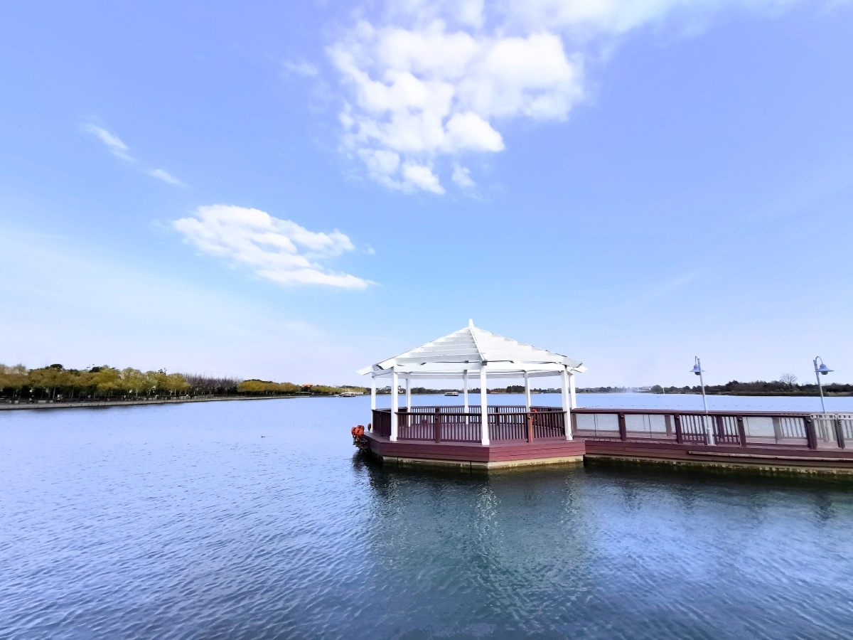 水上亭上海迪斯尼小镇