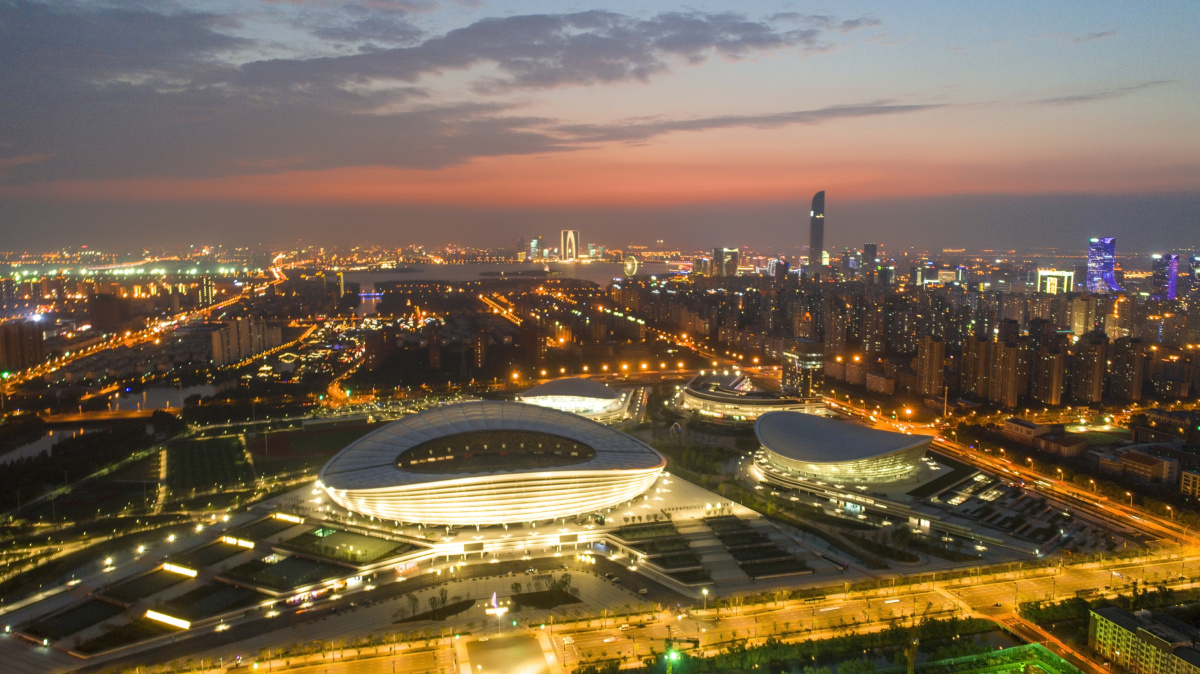 苏州奥体中心夜景