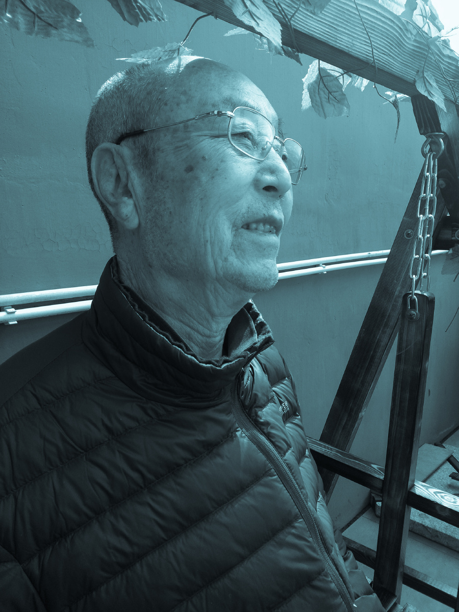 标准的70年代角度河岳英灵集关注