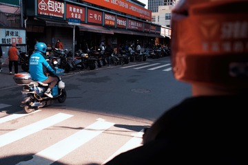315589FD-6CAF-4F6F-BC42-45C774CA5C3D/L0/001