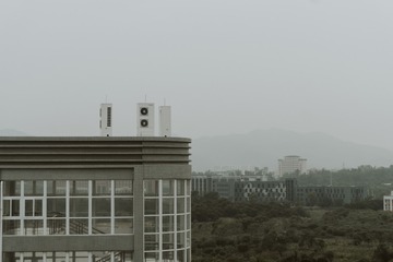 楼梯间外