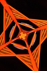 其实 是一个塔.