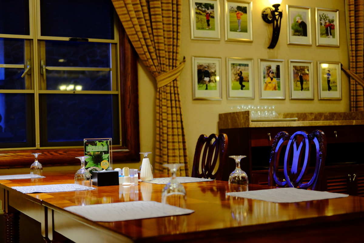 让味蕾在优雅中绽放高尔夫会所高级餐厅