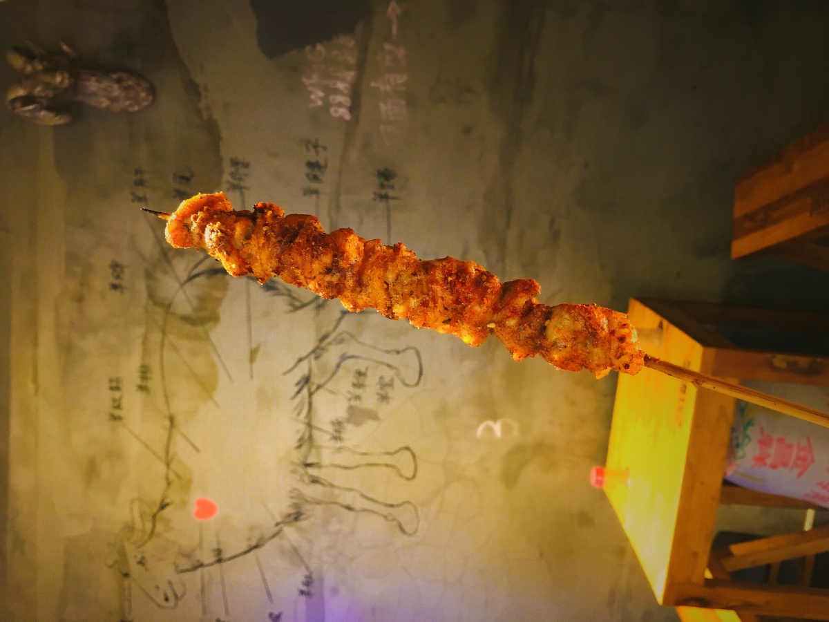 高筑墙特色烤羊皮味道好好