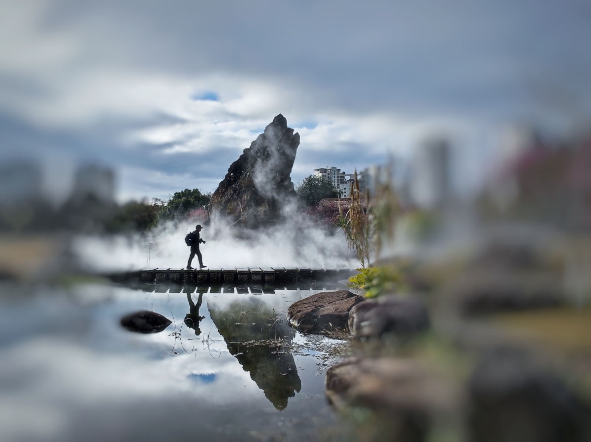 倒影人像摄于温州