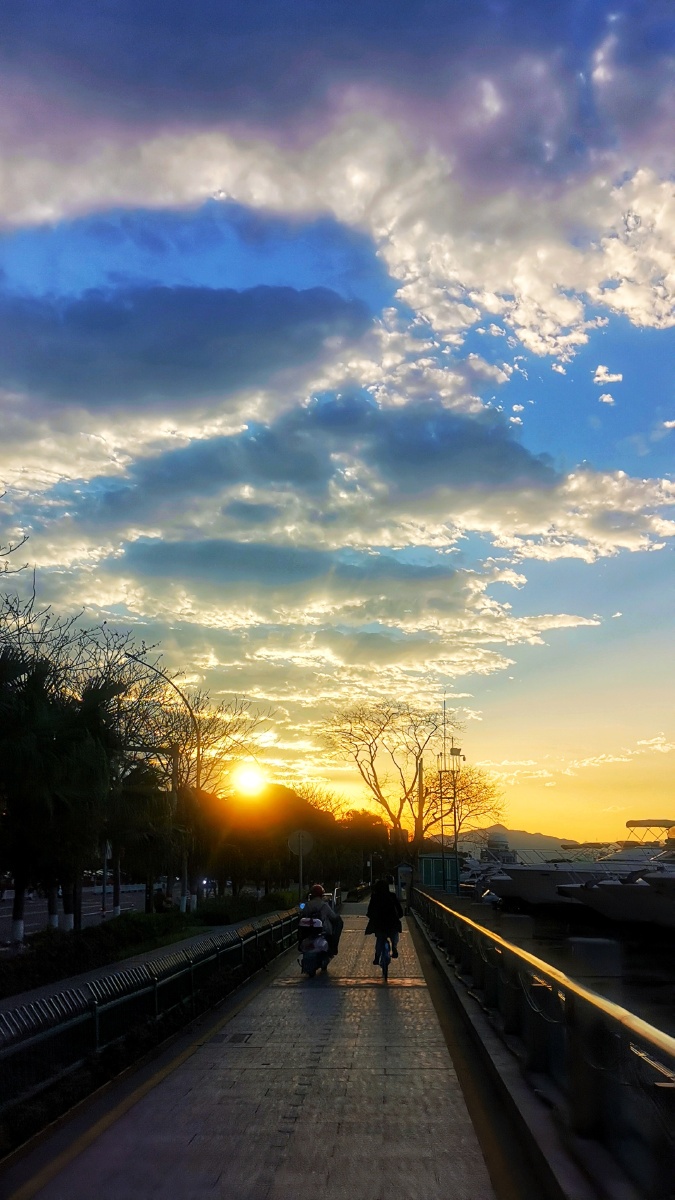 夕阳西下温州摄于温州市鹿城区