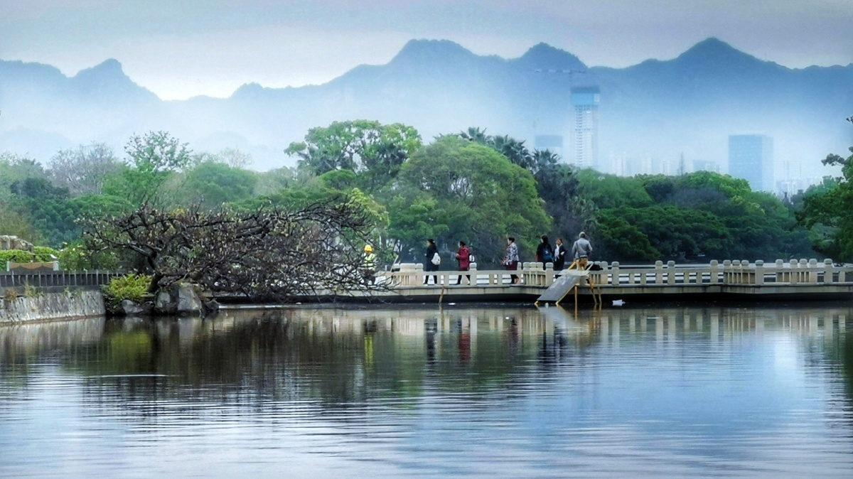 江心屿风景区九曲桥摄于温州市鹿城区