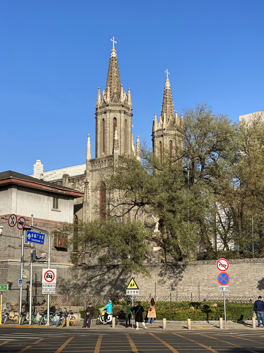 东交民巷的圣弥厄尔教堂