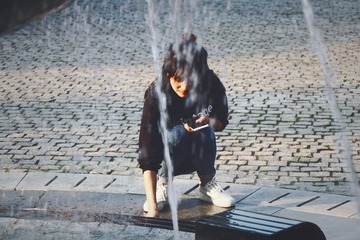 206607