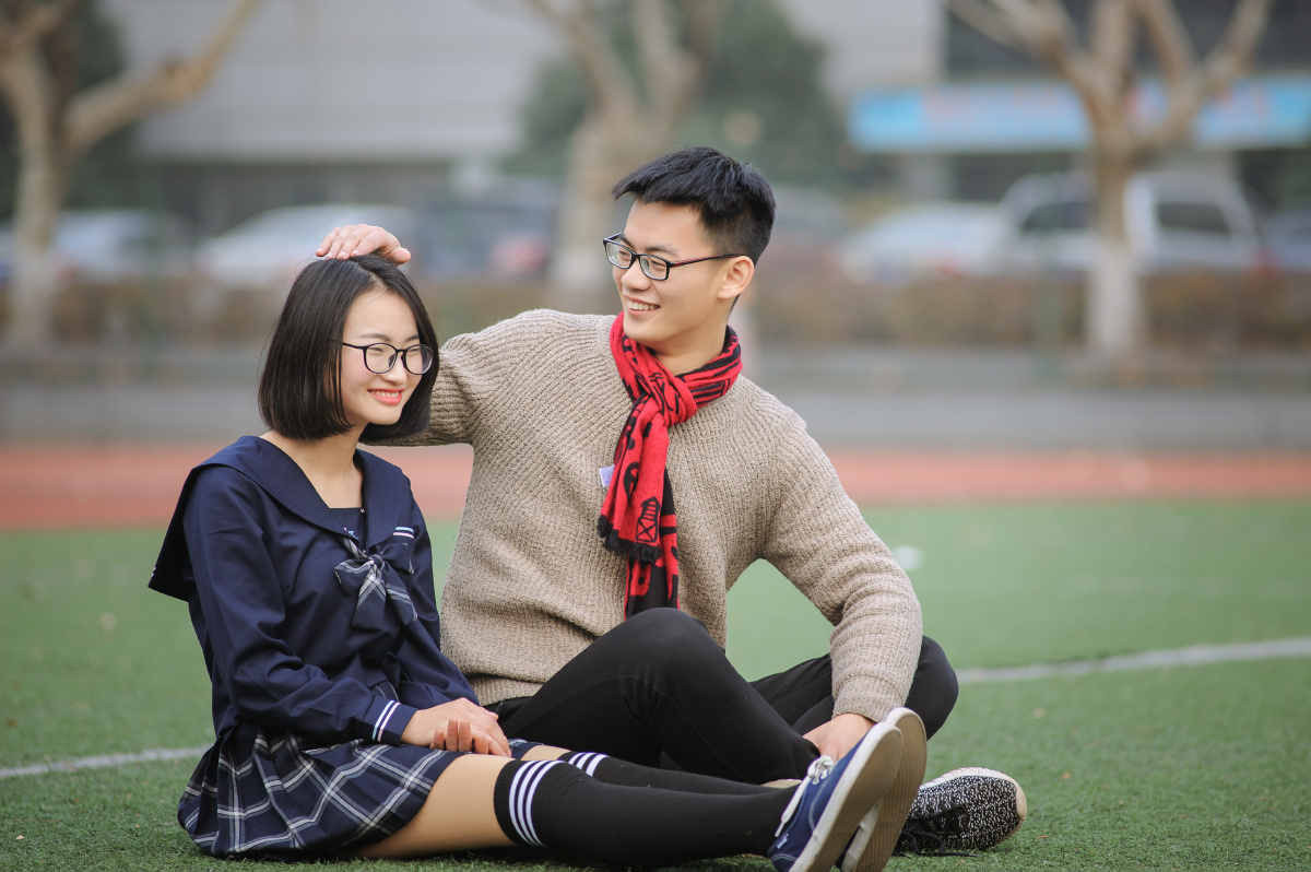 南大操场,我们相依相恋