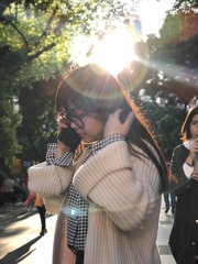 001