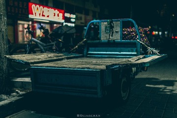 1000010884
