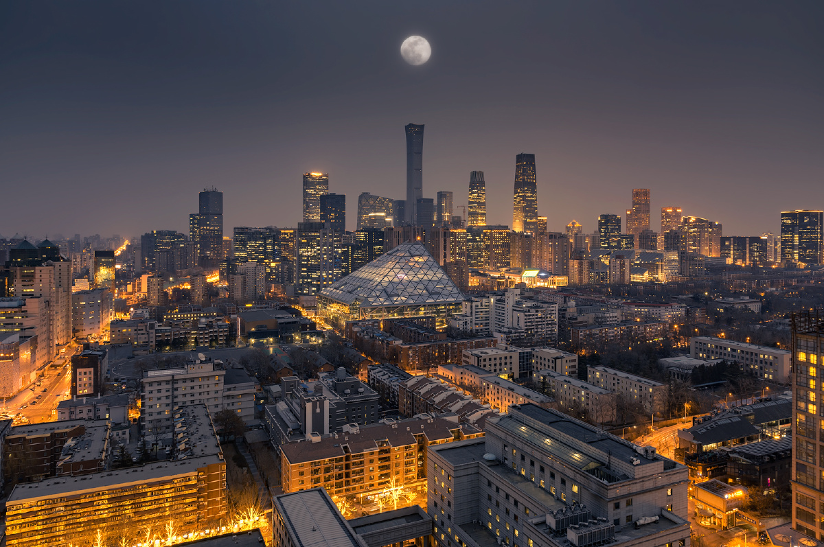 北京夜120mm拍的月亮