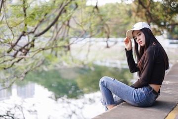 001