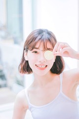 001