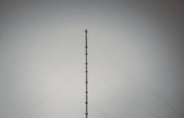 394053