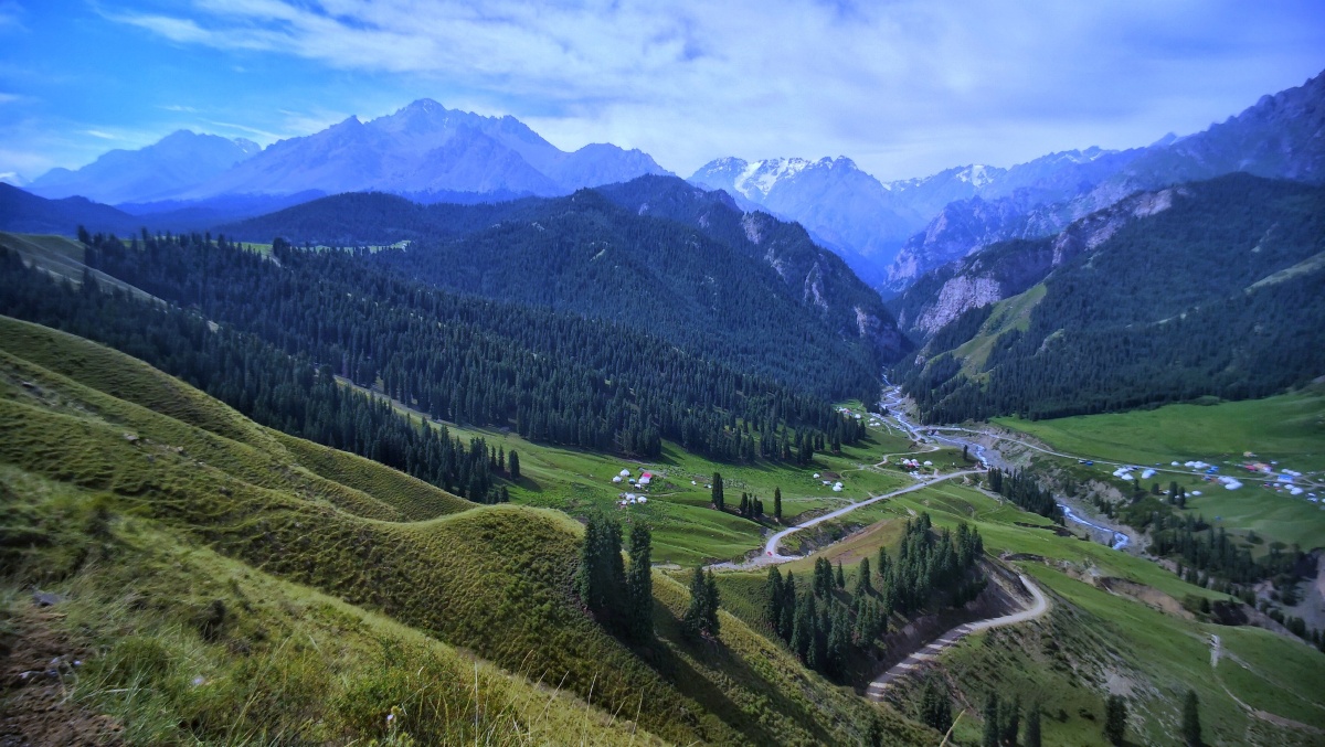 醉美新疆一一鹿角湾