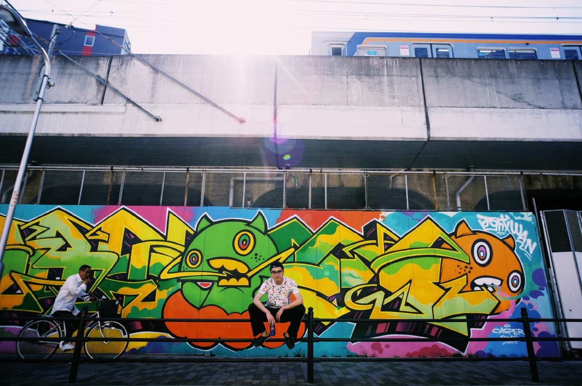 七工匠日本人像涂鸦大阪男人    打开微信,使用"扫一扫"即可将网页