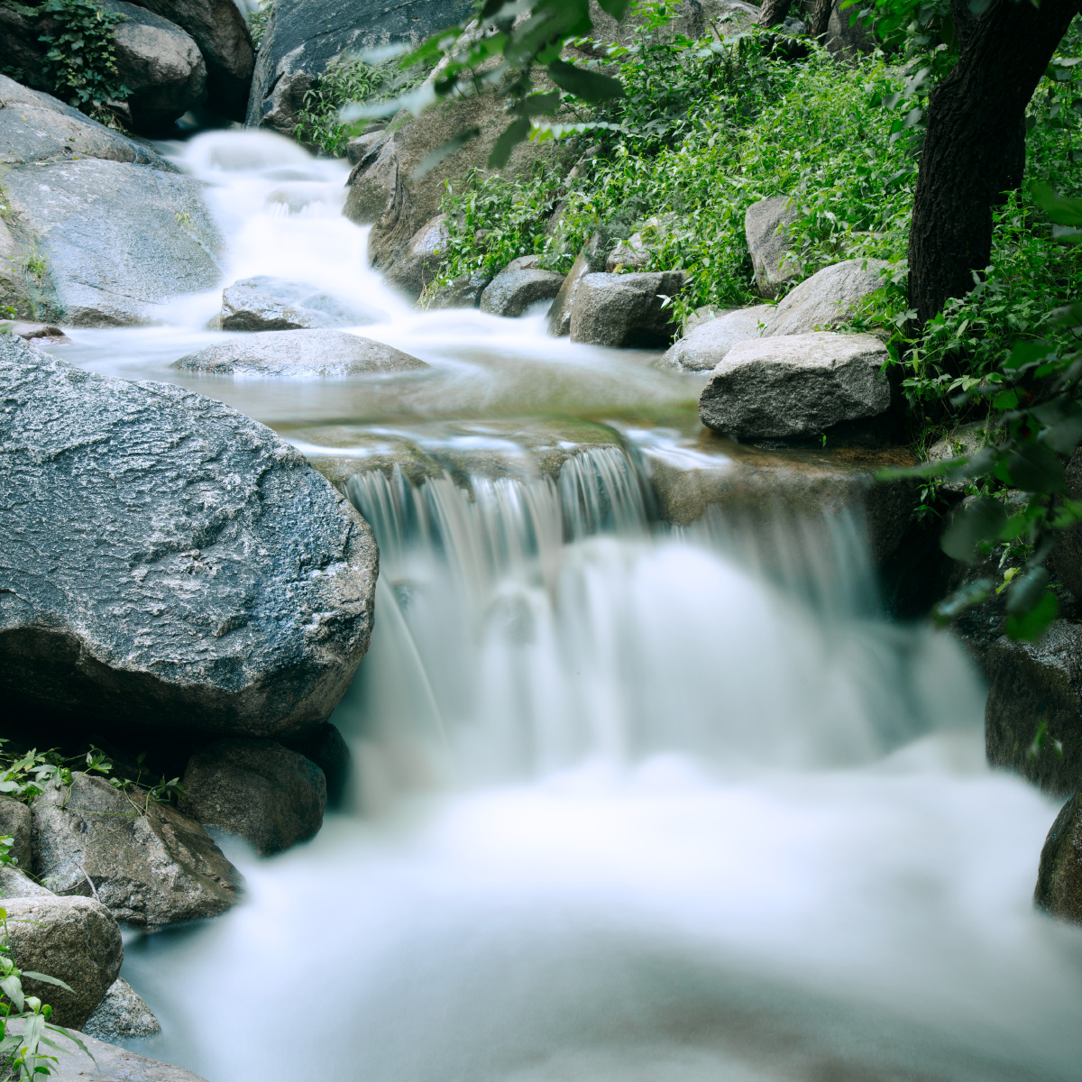 一组慢门流水照