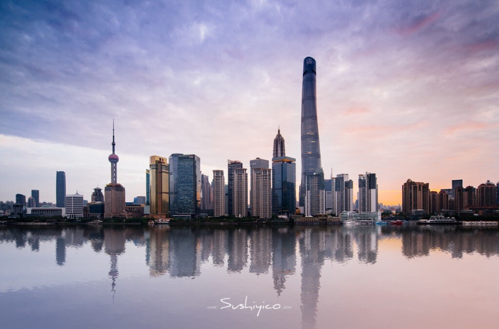 黄浦江边日出