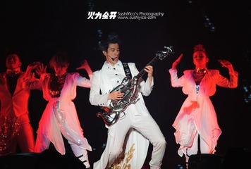 DSC_1385（签名缩小）.jpg