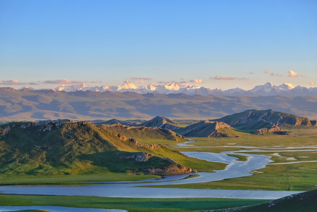 夕阳下的巴音布鲁克